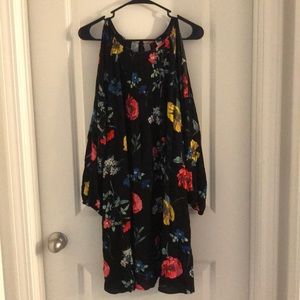 Women’s long sleeve floral dress